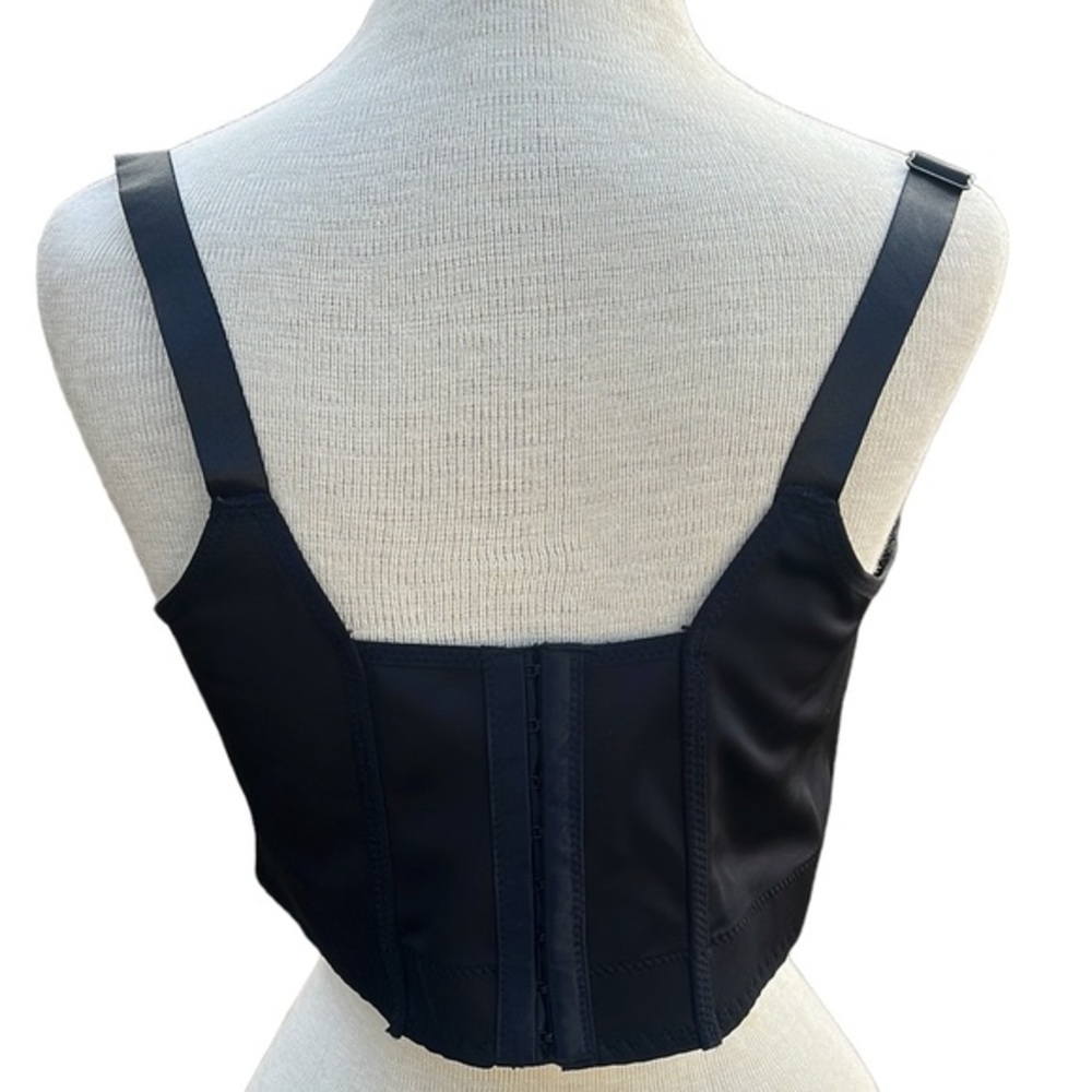 Black Bra Size 40 D, NWOT, high support - Picture 4 of 10